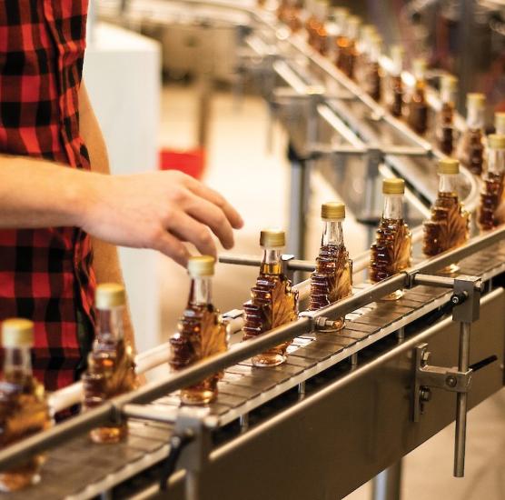 Maple Leaf Place: Market Place Shops